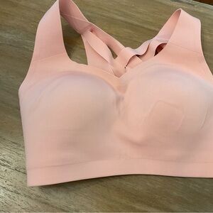 Lululemon Enlite Bra 34D